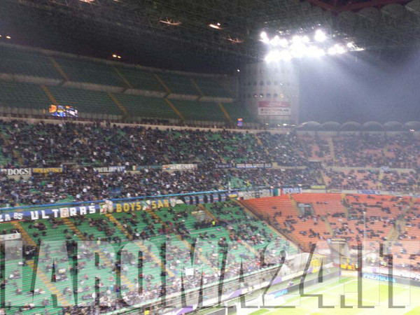 SAN_SIRO_TIFOSI_2