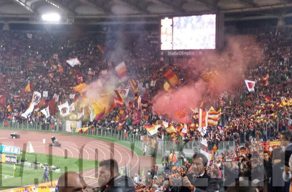 curva_sud_roma_chievo_2