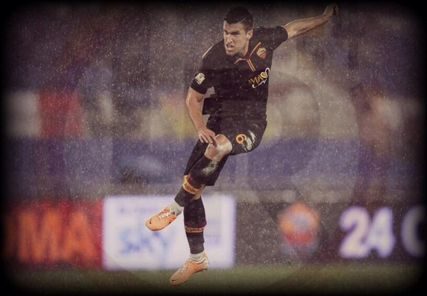 strootman tiro logo lr24