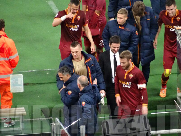 de rossi castan rientrano spogliatoi