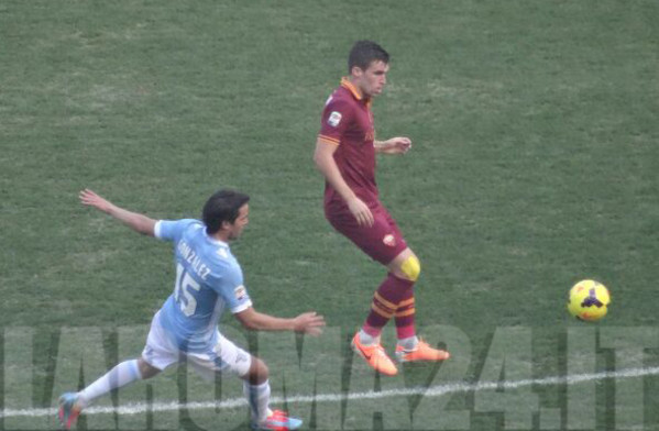 strootman gonzalez azione derby