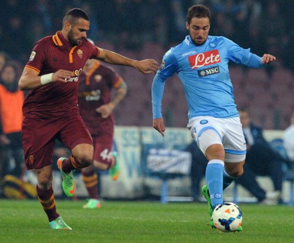 napoli-roma-castan-higuain