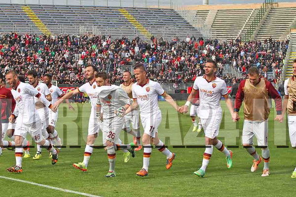 GRUPPO SOTTO IL SETTORE CAGLIARI