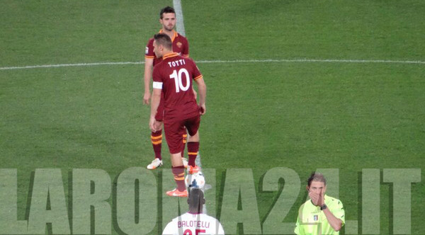 TOTTI PJANIC CALCIO INIZIO ROMA MILAN