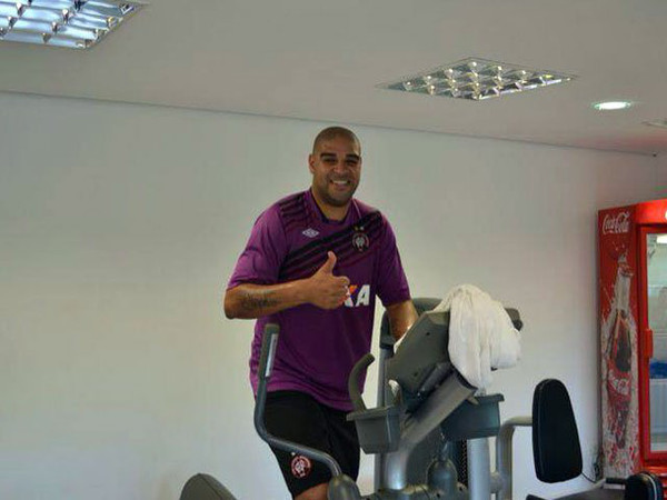 adriano_cyclette_atletico_paranaense