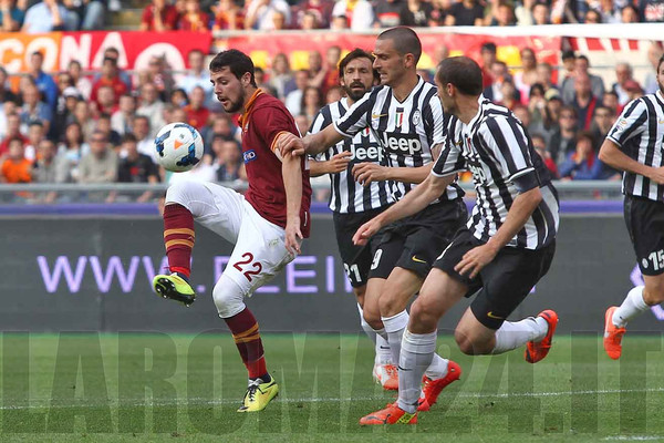 Destro Bonucci Chiellini azione Roma-Juve 12.5.14