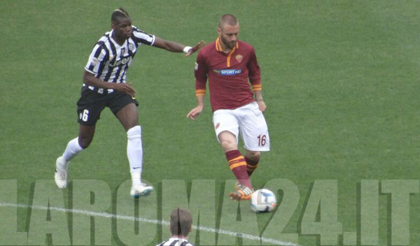 de rossi pogba azione roma juve