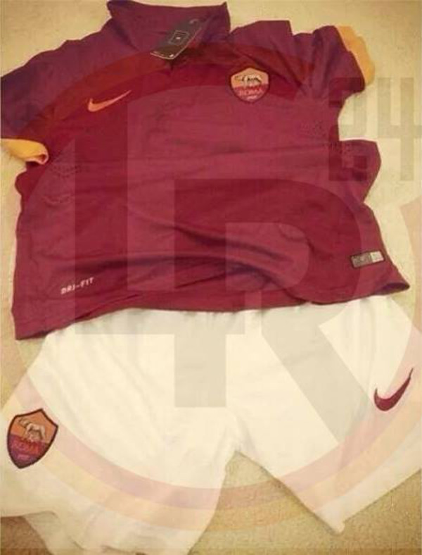 nuova maglia roma