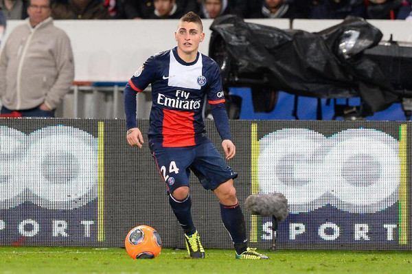 verratti sposta palla esterno