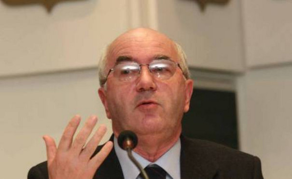 Carlo-Tavecchio