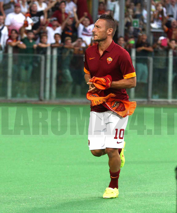 Totti Presentazione Roma-Fenerbahce 19.08.14 foto GINO