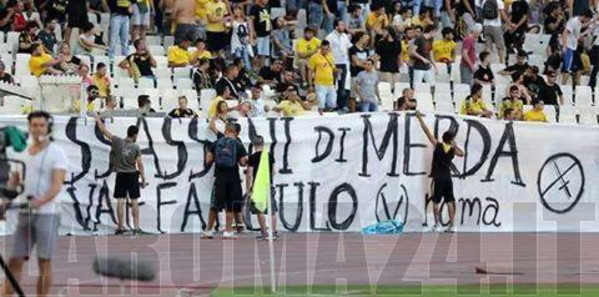 aek roma striscione