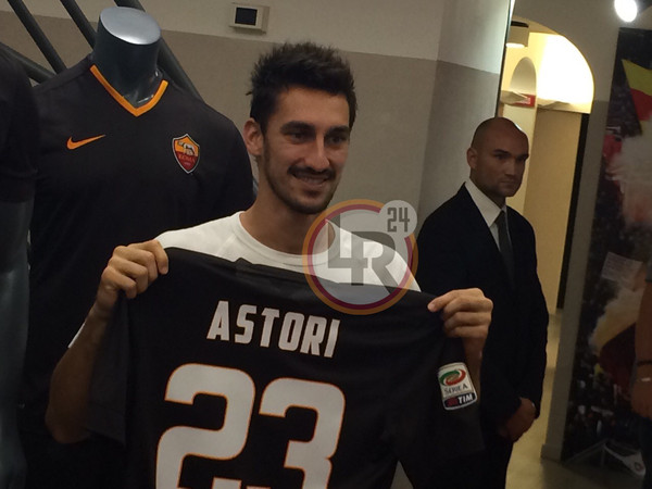 terza maglia astori