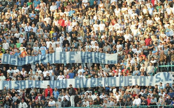 striscione napoli