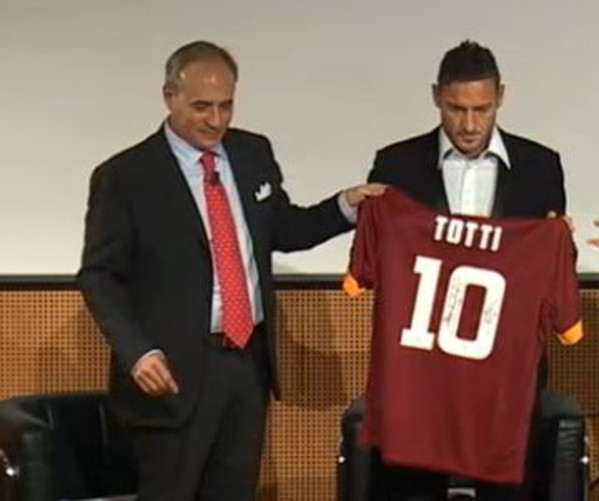 totti con andre monti_premio facchetti