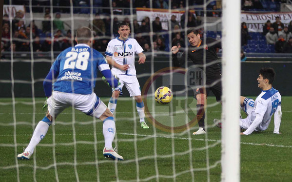 ITURBE GOL DA DIETRO PORTA ROMA EMPOLI 200115 MANCINI