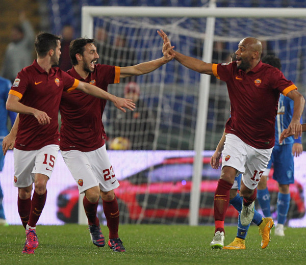 Maicon festeggia Roma-Empoli 31.01.2015