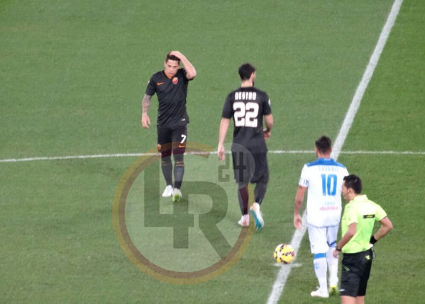 iturbe destro spalle roma empoli piccola