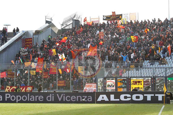 settore tifosi roma friuli lr24