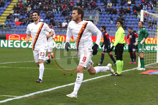 LJAJIC CORSA ESULTANZA CAGLIARI-ROMA 080215