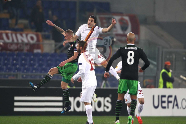 Manolas elevazione roma-feyenoord 20.02.2015 foto gino