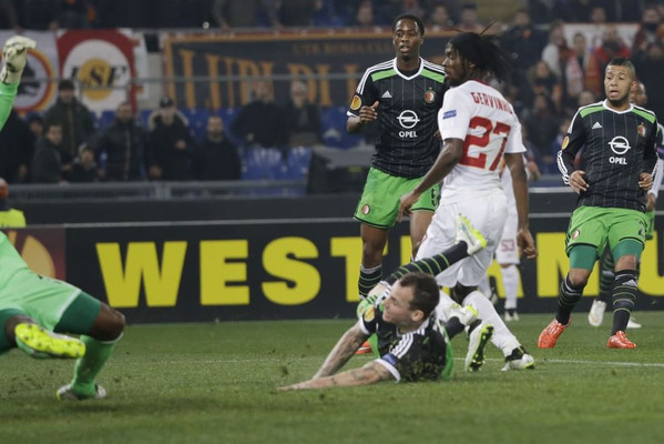 gervinho gol vs feyenoord