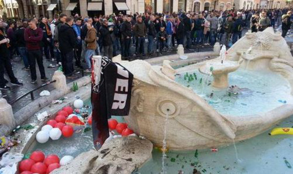 tifosi feyenoord piazza di spagna