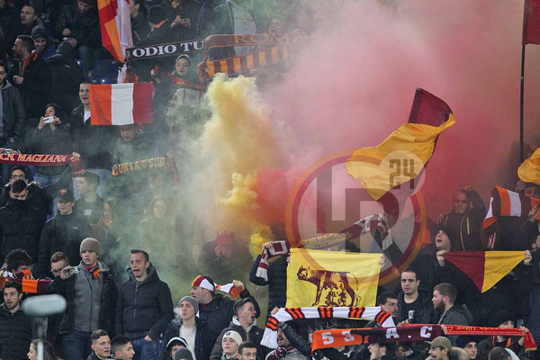 tifosi giallorossi roma-feyenoord 20.02.2015 foto gino