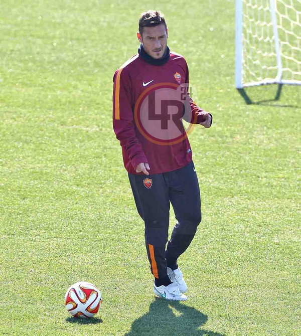 totti trigoria lr24