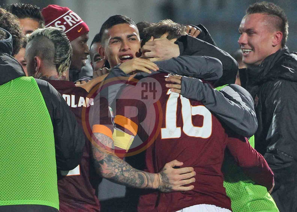 paredes de rossi gruppo abbraccio foto gino Cesena-Roma 22.03.2015