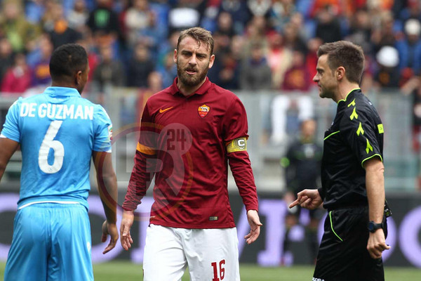 DE ROSSI DE GUZMAN ROMA NAPOLI 040415 MANCINI