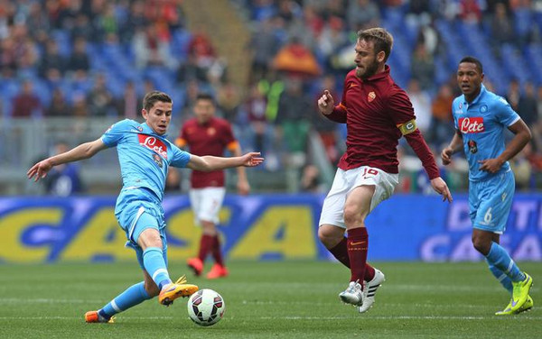 Soccer: serie A, Roma-Napoli