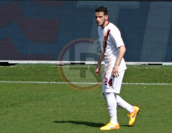 florenzi tutta figura bianco