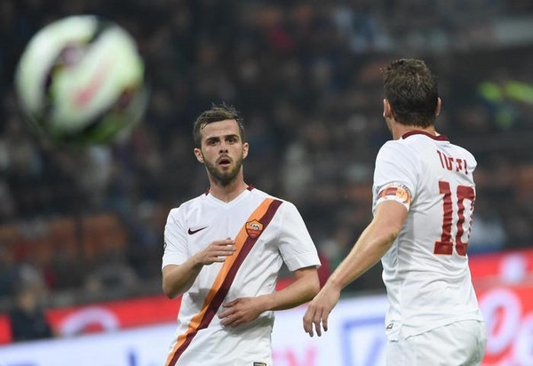 Soccer: serie A, Fc Inter-As Roma