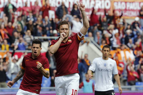 roma atalanta totti iturbe esultanza