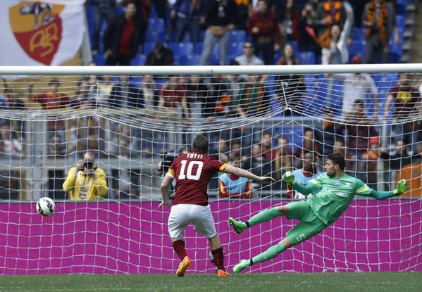 roma atalanta totti rigore gol