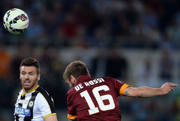 de rossi testa  Roma-Udinese 17.05.2015