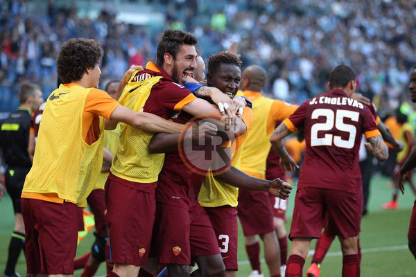 lazio roma esultanza squadra derby lr24 (2)