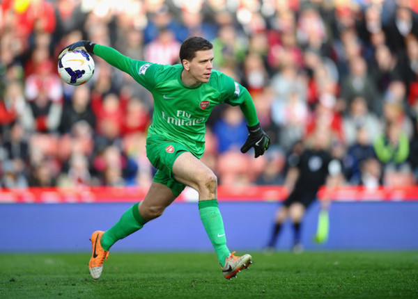 Wojciech-Szczesny-Stoke-City-v-Arsenal-Premier-VZV6CnwRc-Nl