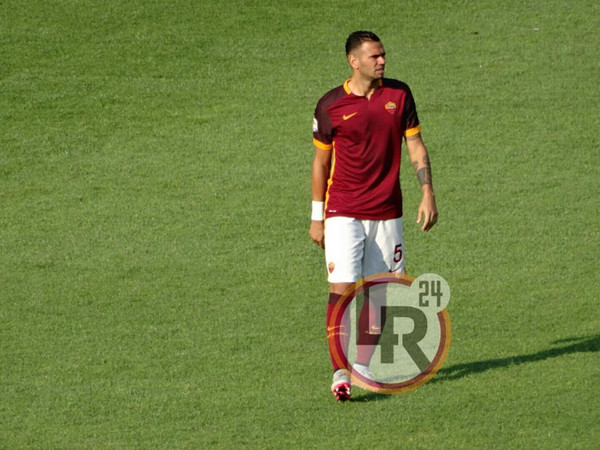 HELLAS ROMA CASTAN 22082015