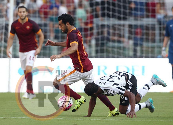 ROMA JUVENTUS SALAH 30082015 MANCINI