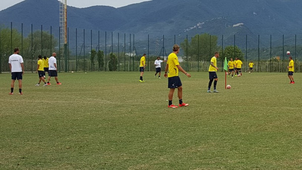 frosinone allenamento