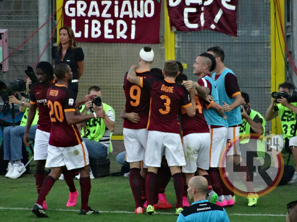 frosinone roma esultanza gol (2)