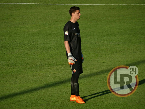 frosinone roma szczesny