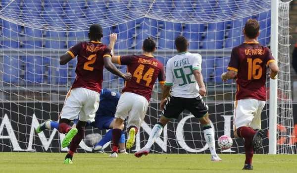 roma sassuolo defrel gol (2)