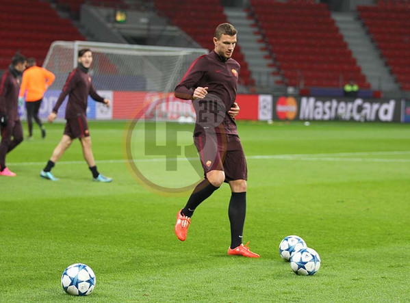 Dzeko rifinituravigilia Bayer-Roma 19.10.2015