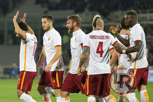 fiorentina roma gruppo festeggia lr24