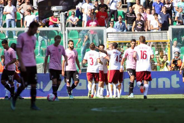 palermo roma esultanza squadra