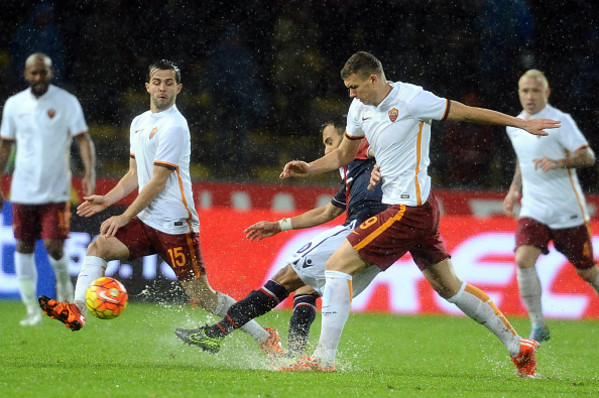 dzeko-corsa-azione-bologna-roma