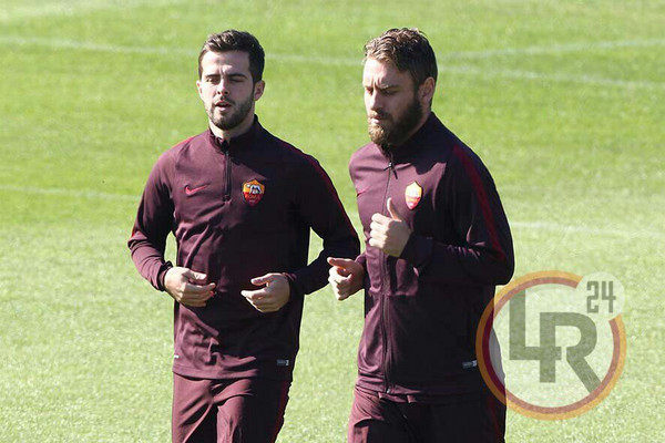 pjanic de rossi rifinitura bayer 031115 mancini